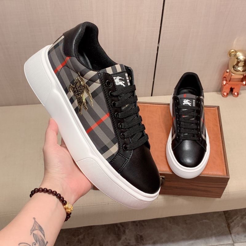 Burberry Low Shoes